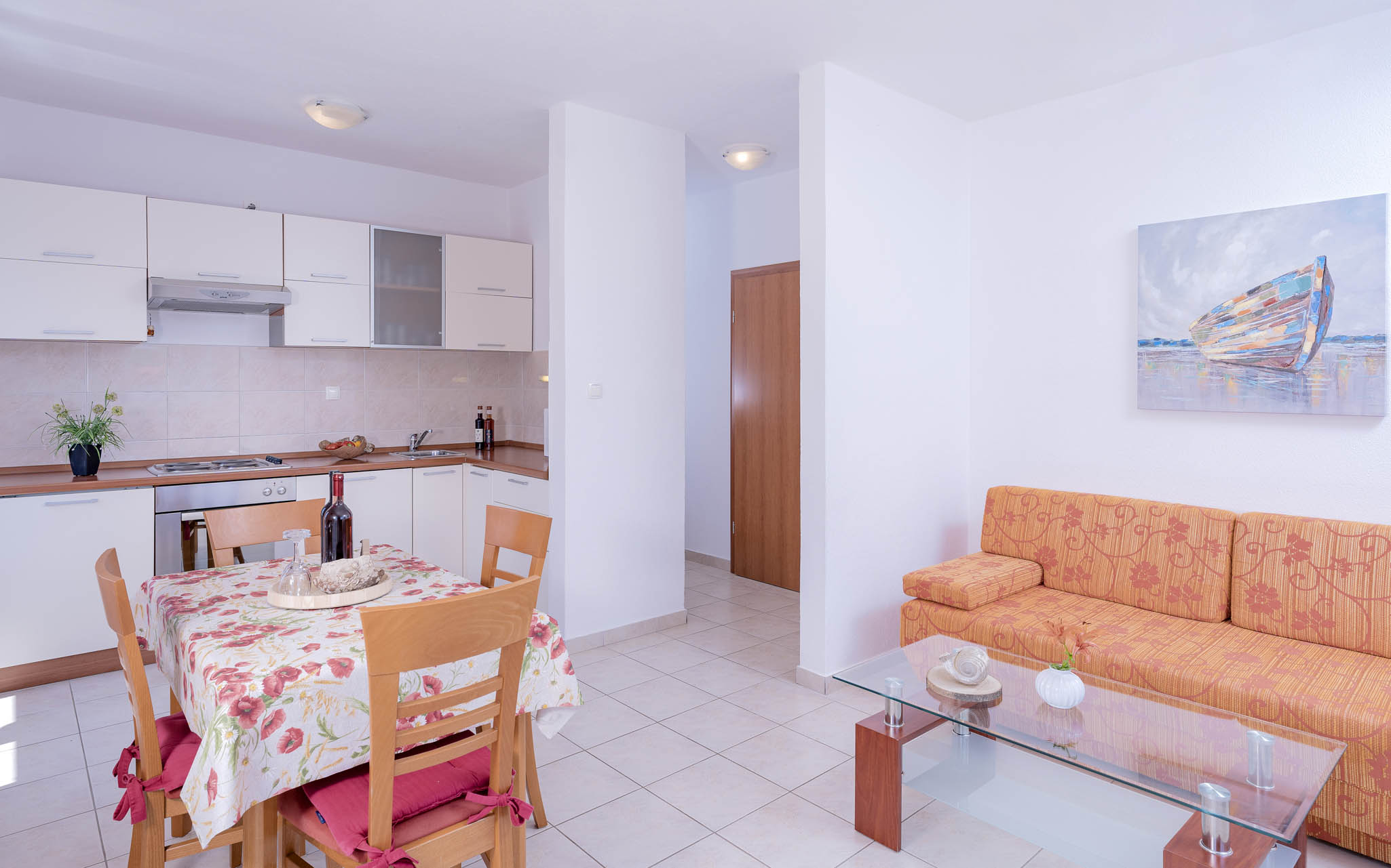 Fully equipped kitchen